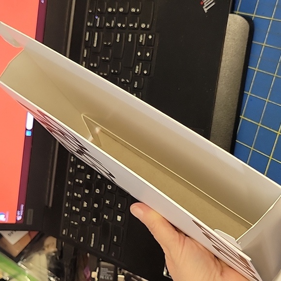 Tom Ford 002 White Black Book Box Sleeve 10.5 x 8 x 1.5 - Picture 2 of 6